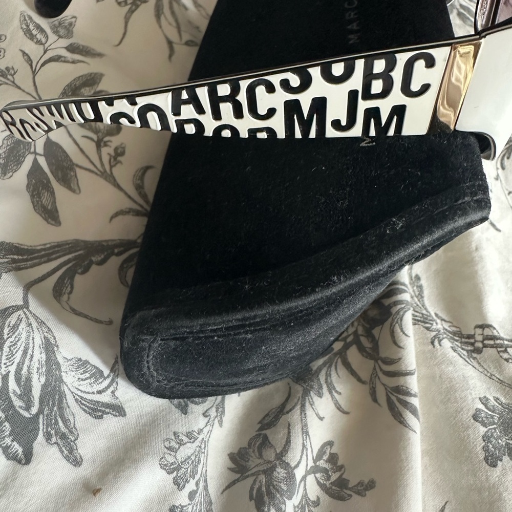 Marc Jacobs sunglasses
